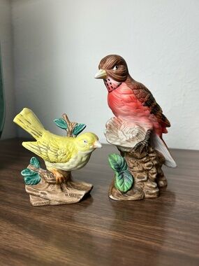 vintage porcelain Ardco & Enesco bird figurine pair